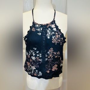 Kendall and Kylie top blue size small